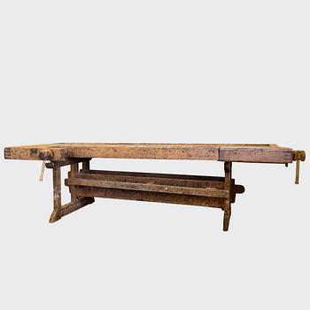 A 19th/20th century carpenter's bench.