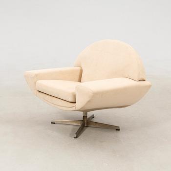 Johannes Andersen, sofa and armchair, "Capri", Trensum, 1960s.