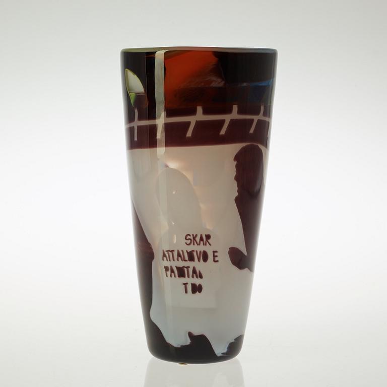 A Klas-Göran Tinbäck graal glass vase, 1997.
