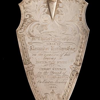 MURARSPADE, silver och elfenben, Birmingham, England 1865. Totalvikt 190 g.