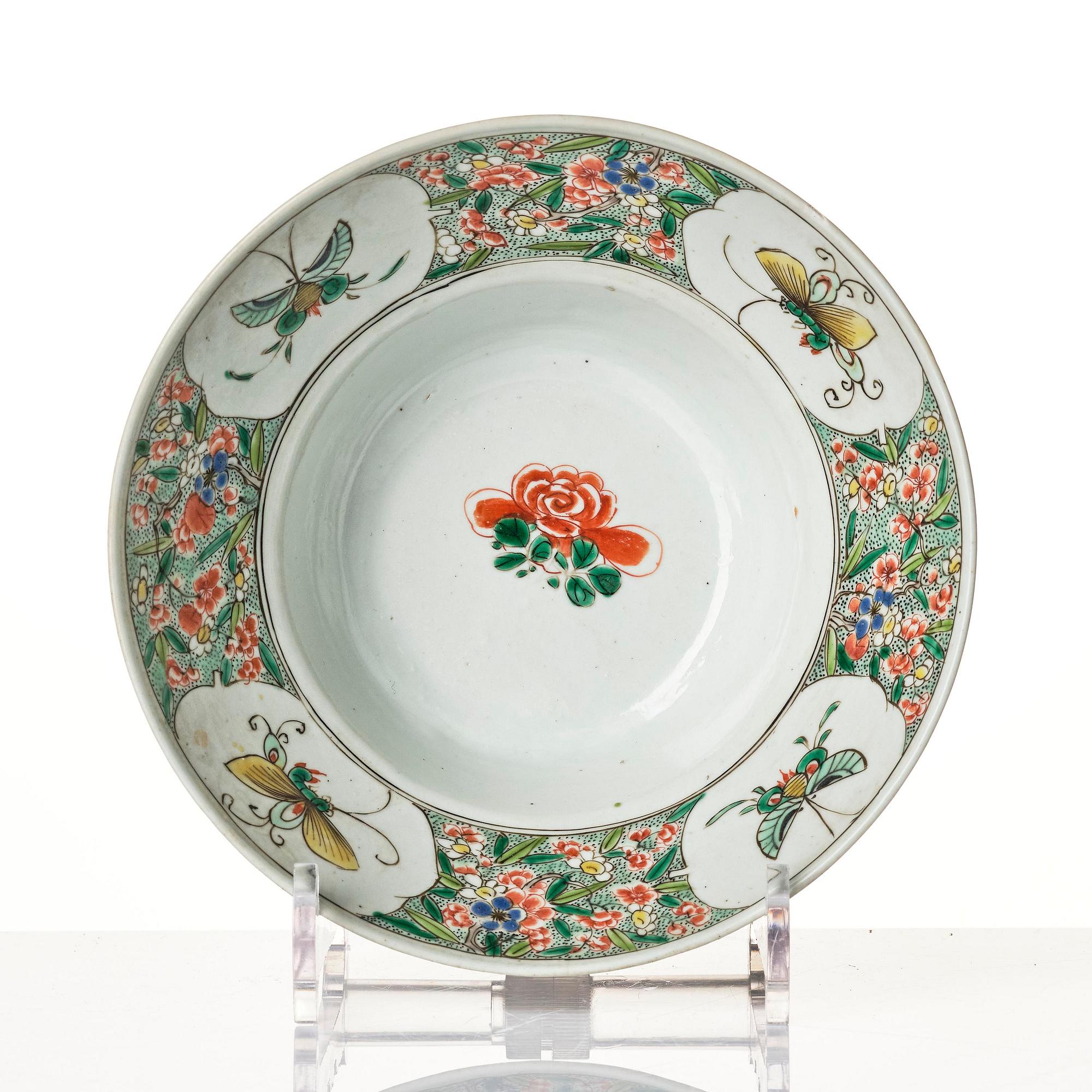 Skål, porslin. Qingdynastin, Kangxi (1662-1722).