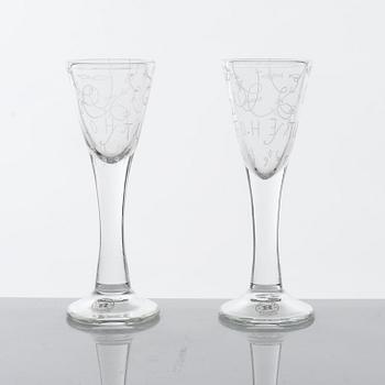 Jonas Bohlin, apair of shot glasses, 'Ett glas', Reijmyre, 1997.