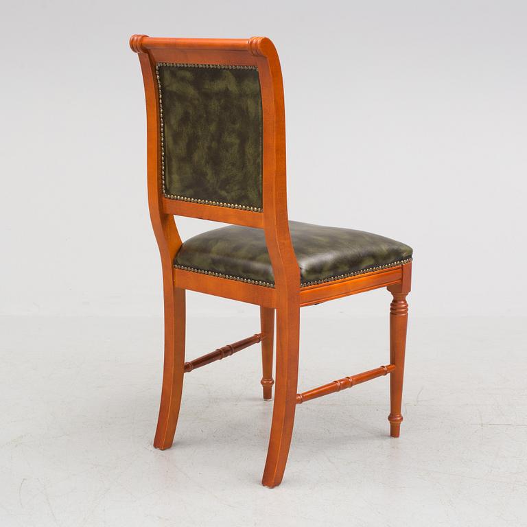 SKRIVBORD samt STOL, engelsk stil, 1970/80-tal.