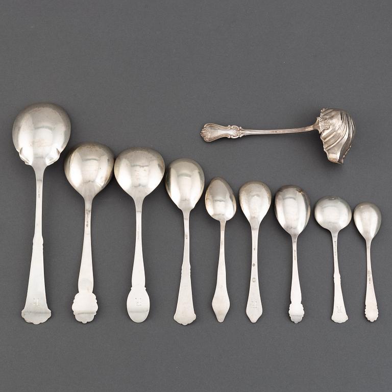 Silverbestick, varierande modeller. ca 67 delar, 1800-tal.