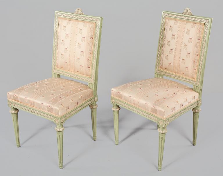 STOLAR, ett par, signerade EÖM för Erik Öhrmark, gustavianska, 1700-talets senare del.