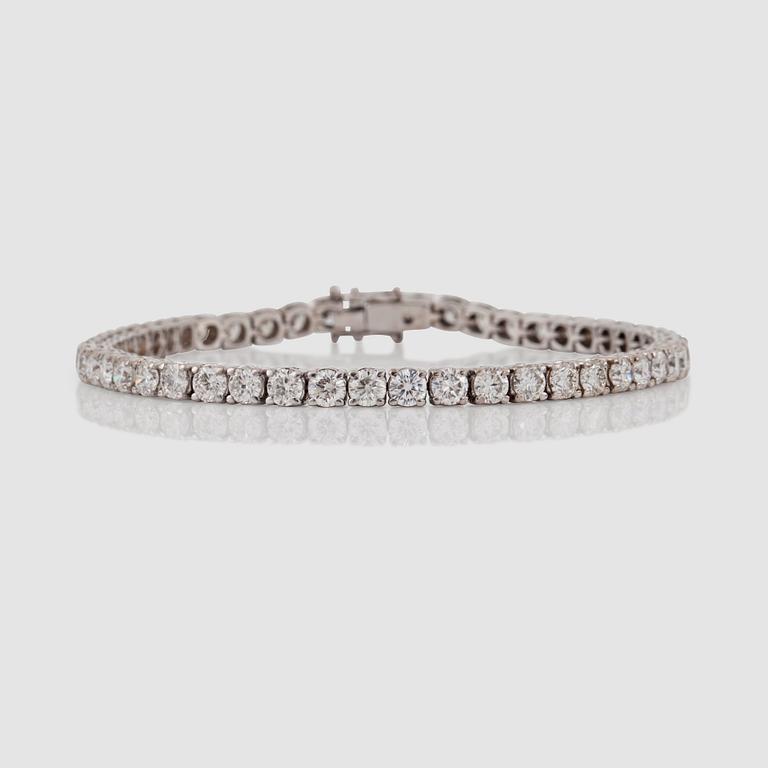 ARMBAND med briljantslipade diamanter 8.02 ct, H-I/VS.