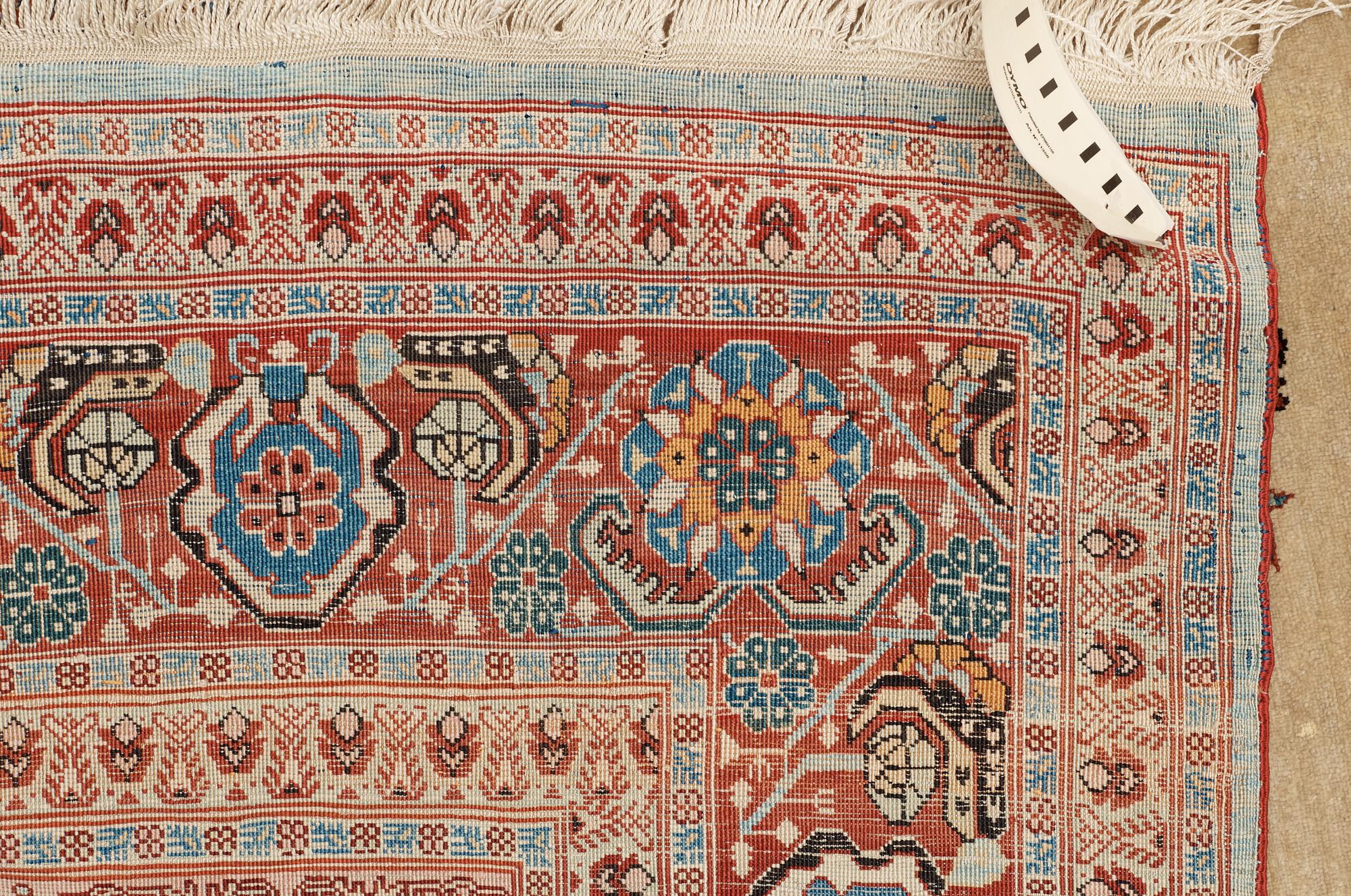 ANTIQUE SILKE TABRIZ.