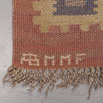 Märta Måås-Fjetterström, a carpet, "Röd grön äng", flat weave, ca 328-333 x 258,5-262 cm, signed AB MMF.