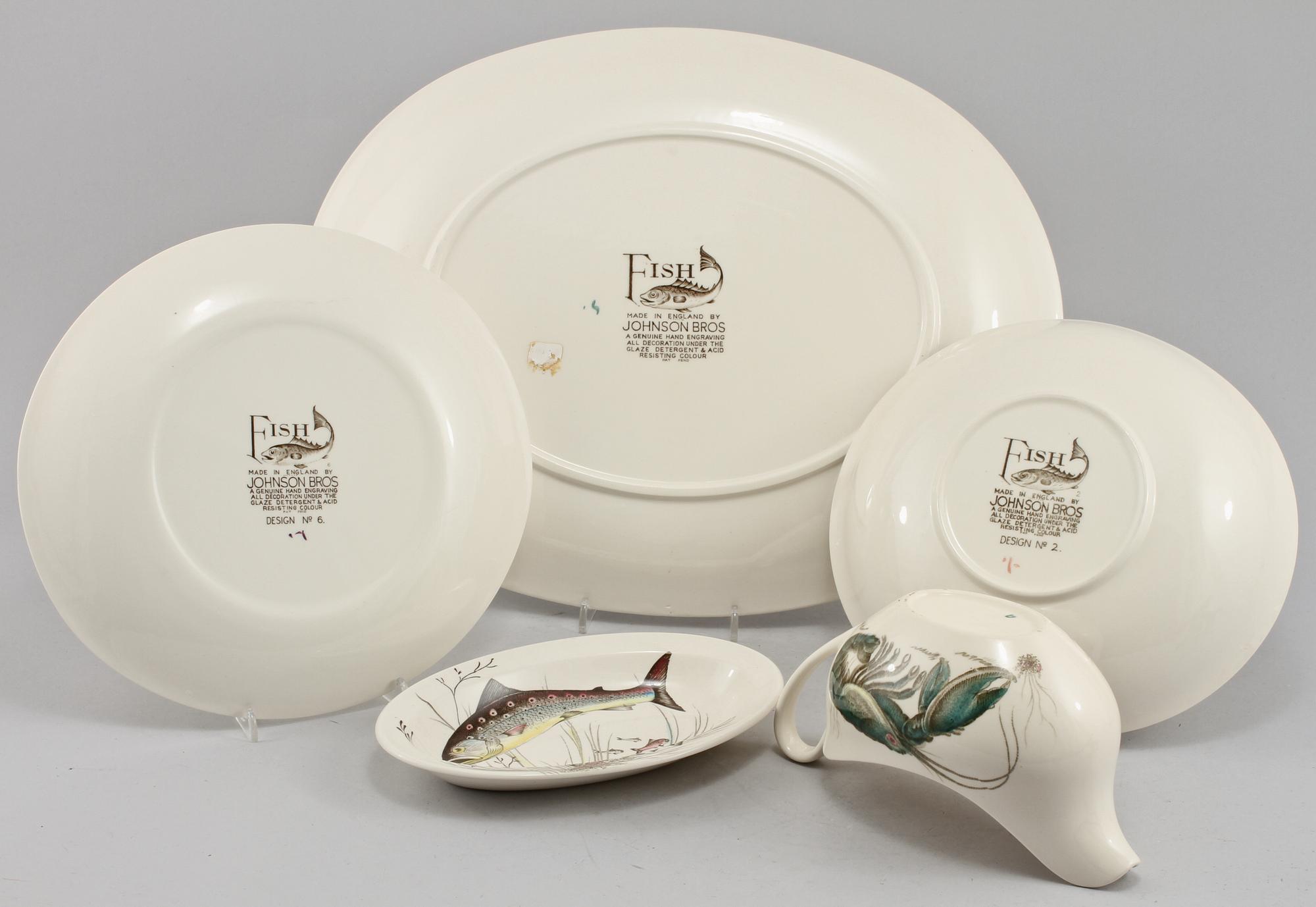 SERVISDELAR, 15 delar, "Fish" Johnson Bros. England. 1900-talets slut.