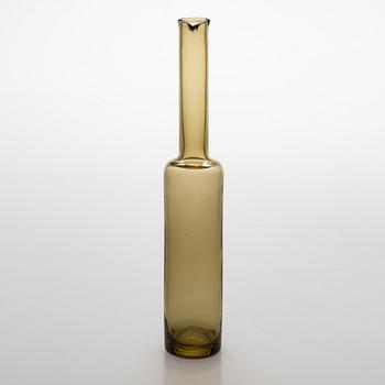 anny Still, a bottle signed Riihimäen Lasi O.Y Nanny Still.