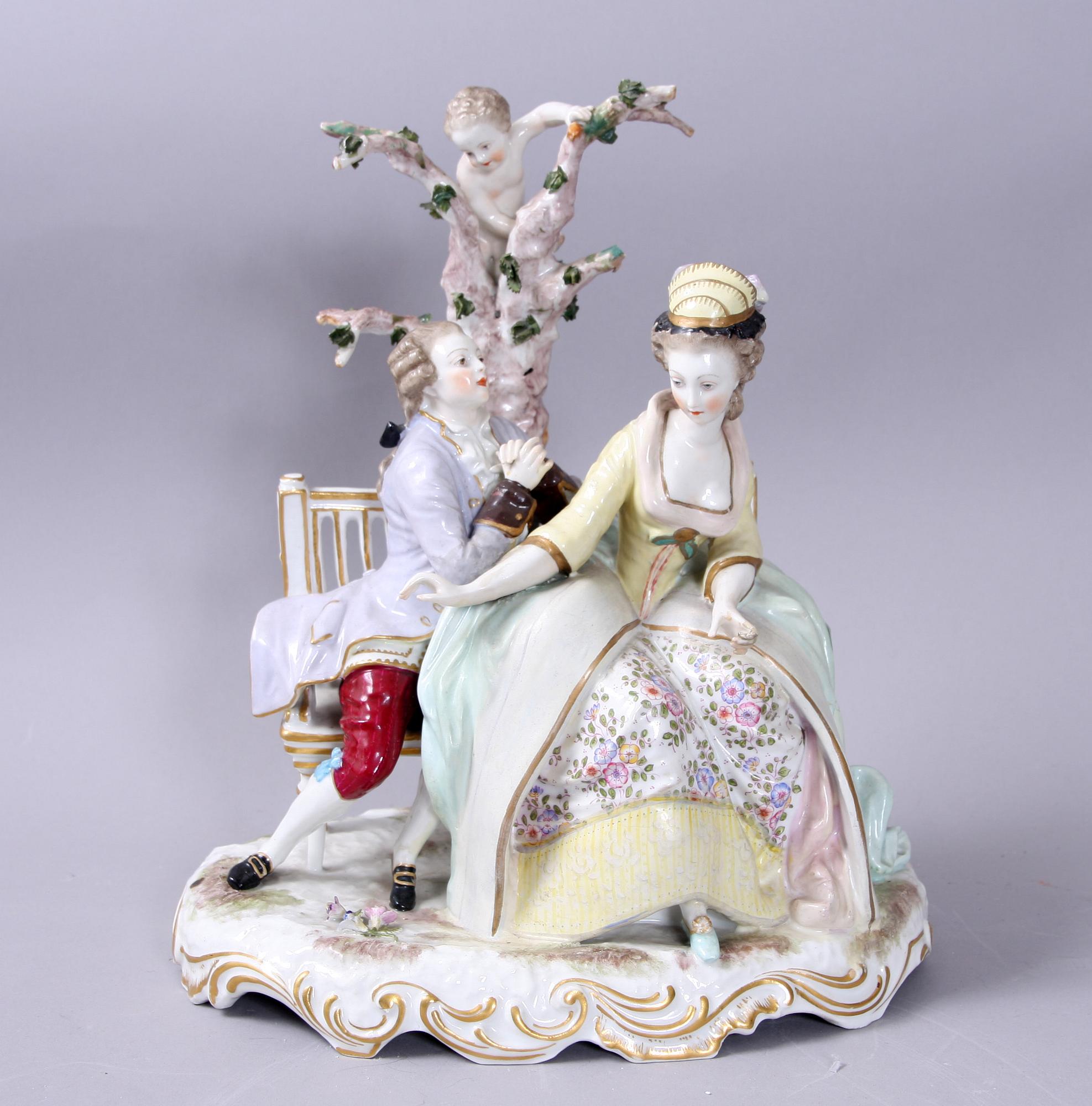 FIGURIN, porslin, rokokostil, troligen Tyskland, 1900-tal.