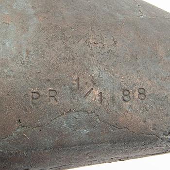 Pekka Rytkönen, skulptur, brons, signerad daterad och numrerad  1/1 88.