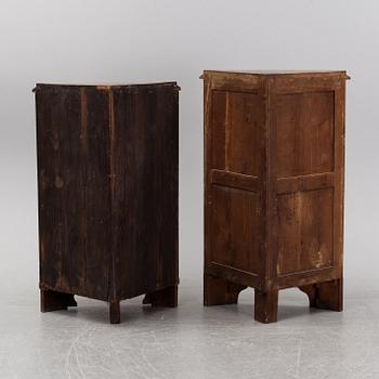 A pair of mahogany corner cabinets, mid 19th Century.