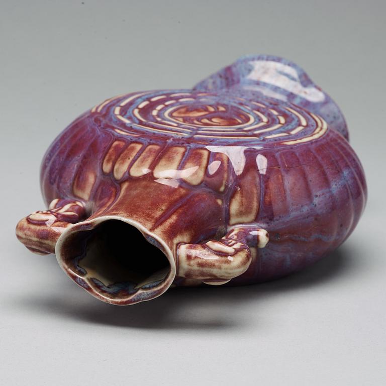 A flambé glazed vase, Qing dynasty, 19th century.