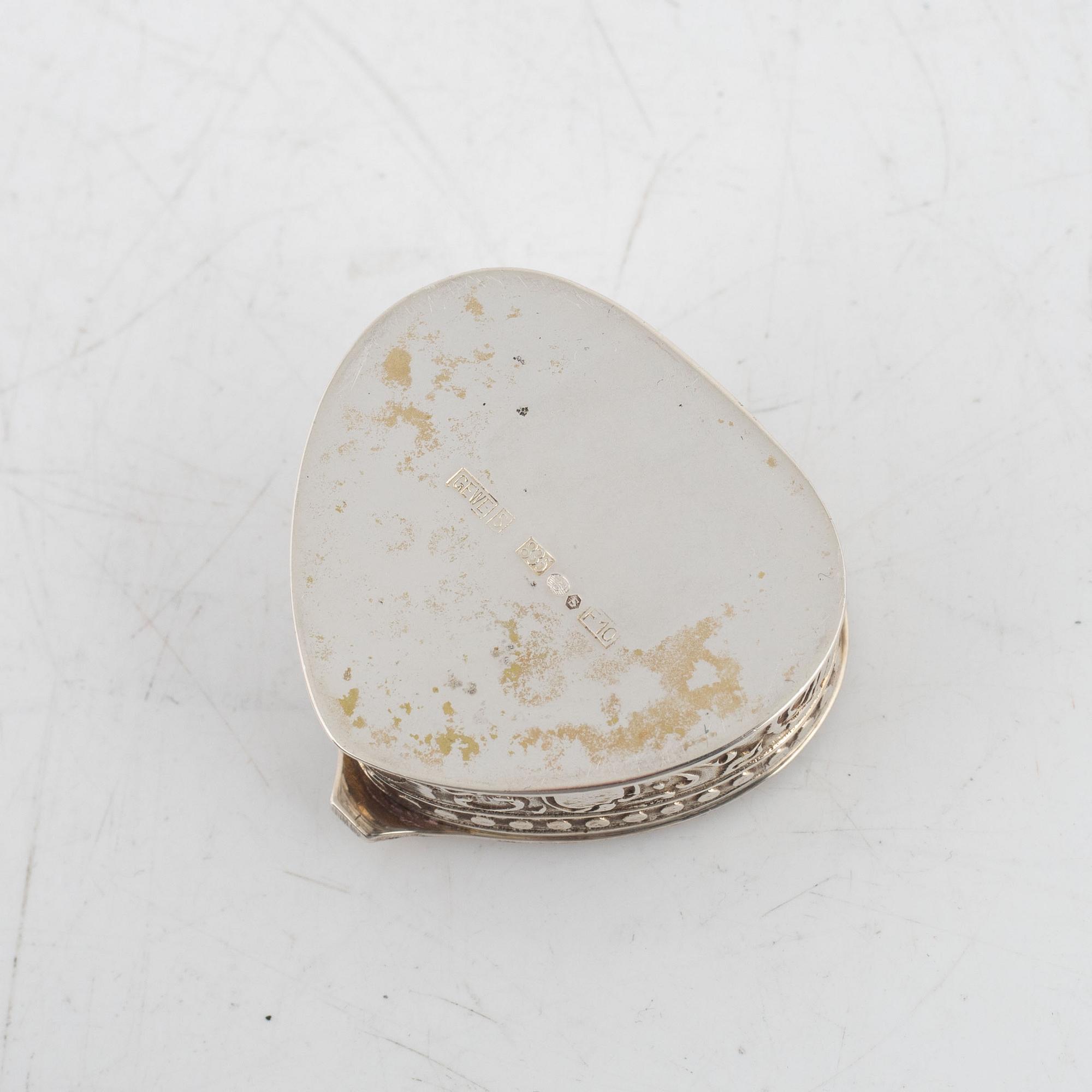 Miniatyrer, 8 st, samt dosor,4 st,  silver 12, bl.a. Mema, 1963-73.