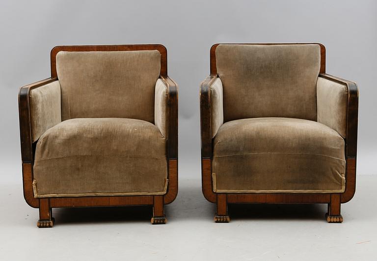 FÅTÖLJER, 1 par, 1900-talets första hälft.