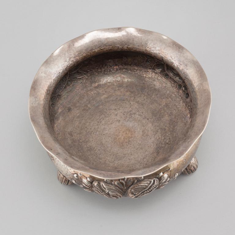 A SILVER BOWL FROM C G HALLBERG, 1938.