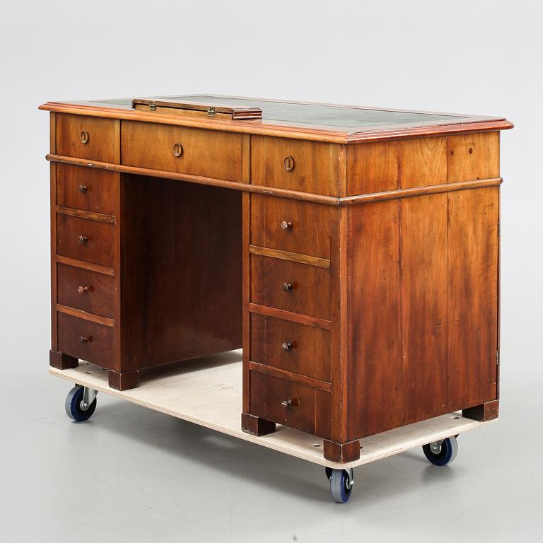 SKRIVBORD, 1800-tal.