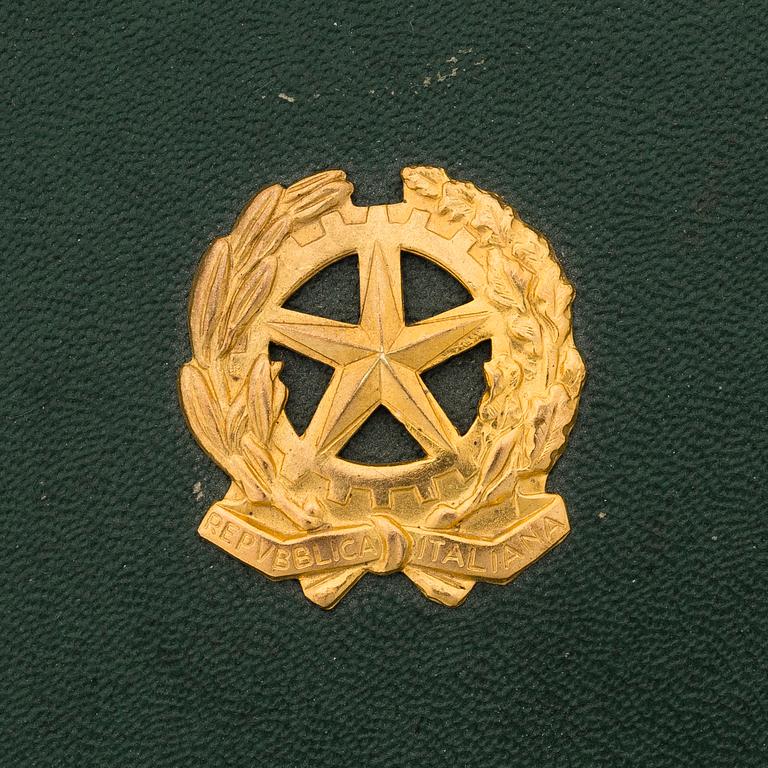 ITALIALAINEN KUNNIAMERKKI, 3 osaa, "Ordine della Stella della Solidarietà italiana". Myönnetty 1948.