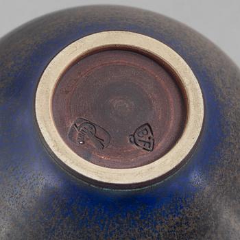 Berndt Friberg, a stoneware vase, Gustavsberg Studio 1944-47.