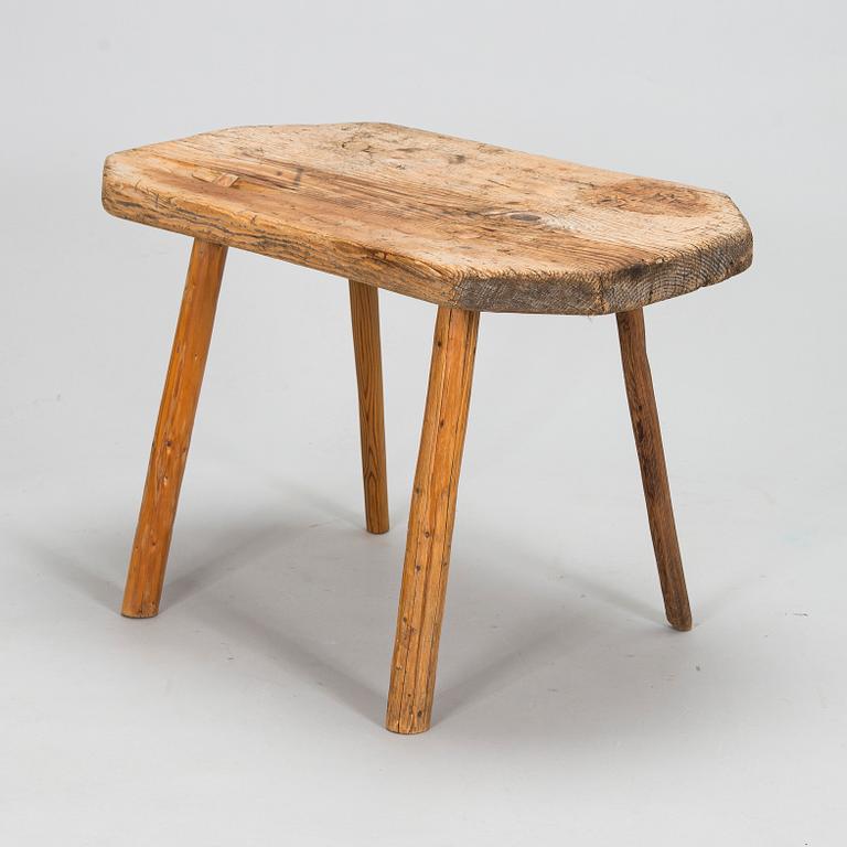 Bord/bänk, 1800-tal.