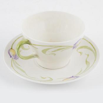 Alf Wallander, a  53-piece 'Tulpan' porcelain dining service,