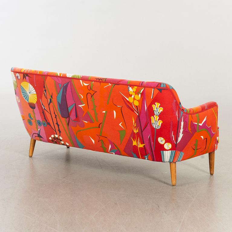 A mid 20th century couch.