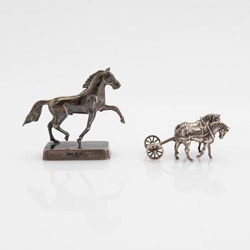 Bordsdekorationer och berlocker, silver, 9 delar.