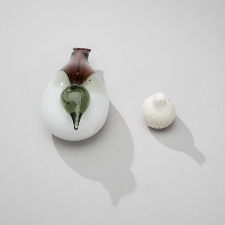 FIGURINER, 2 st, glas, signerade O. Toikka Nuutajärvi.