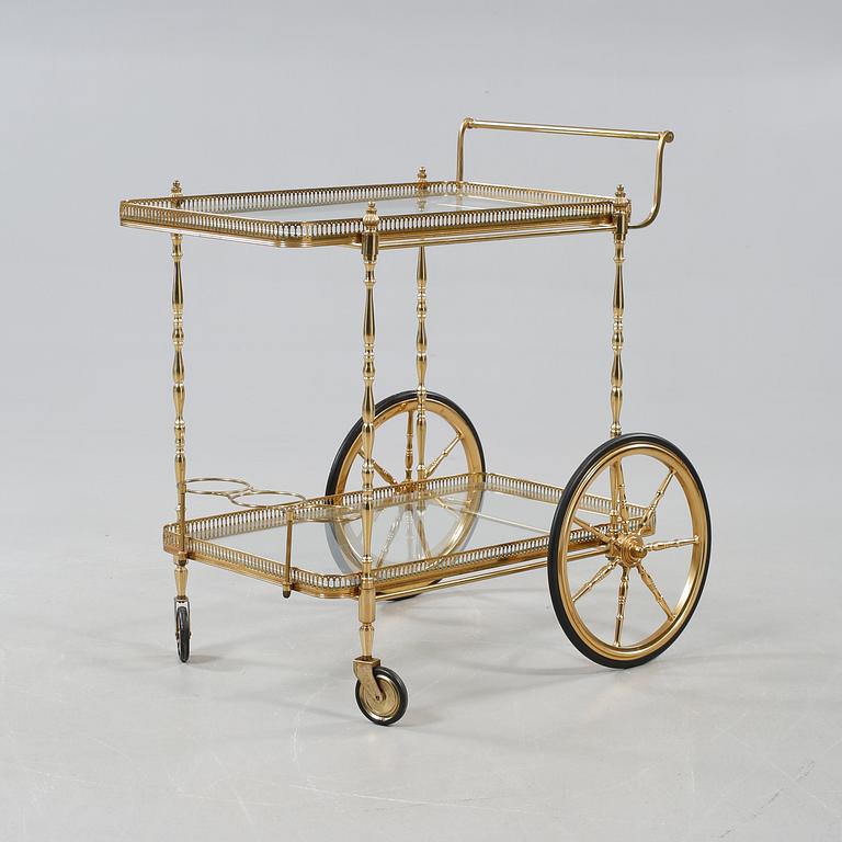 SERVERINGSVAGN, 1900-talets andra hälft.