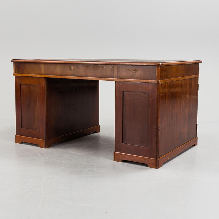 A writing desk by Gustaf L Sahlholm, Stockholm, circa 1900.