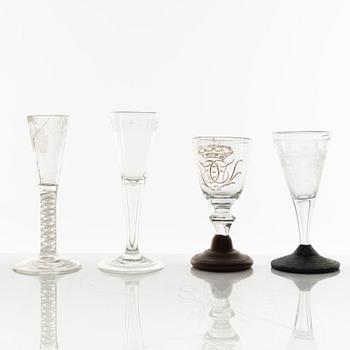 Spetsglas, fyra stycken, delvis Sverige, 1700-tal.