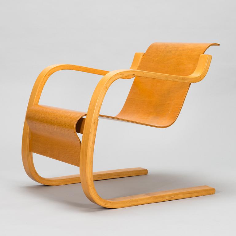 Alvar Aalto, a mid-20th-century '31' armchair for  O.Y. Huonekalu- ja Rakennustyötehdas A.B.