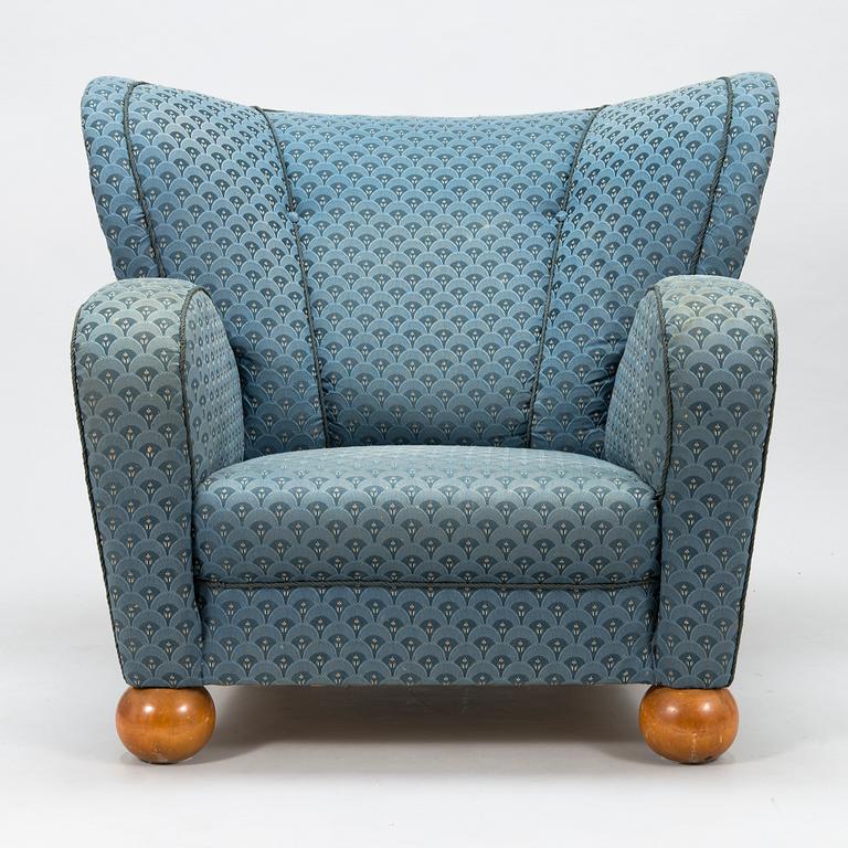 MÄRTA BLOMSTEDT, an 'Aulanko-model' armchair. Designed in 1939.