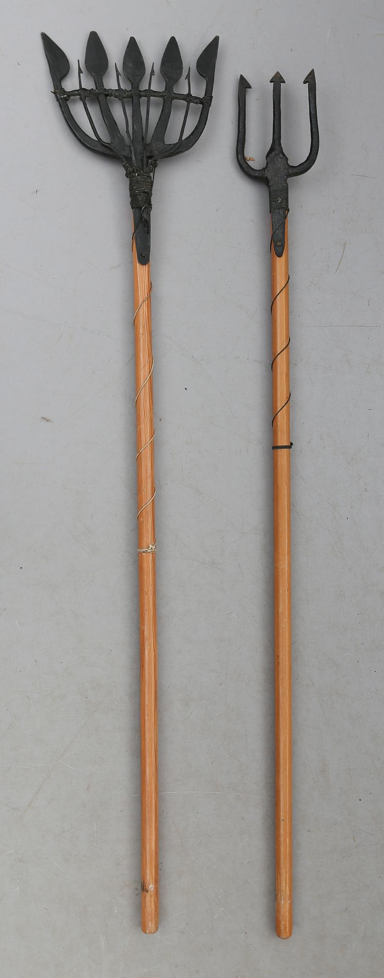 LJUSTER, 2 st, smide, 1800-tal.