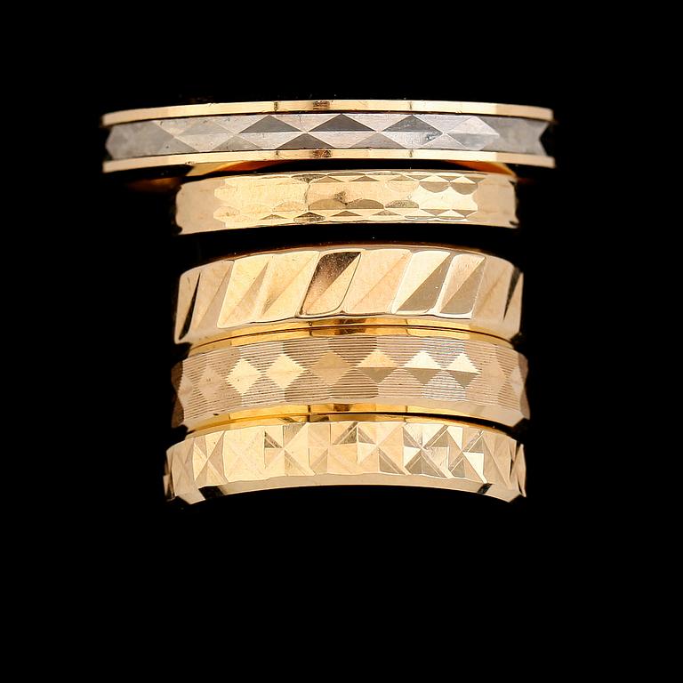 RINGAR, 5 st, 18 k guld, 1900-talets andra hälft. Vikt ca 20 gram.