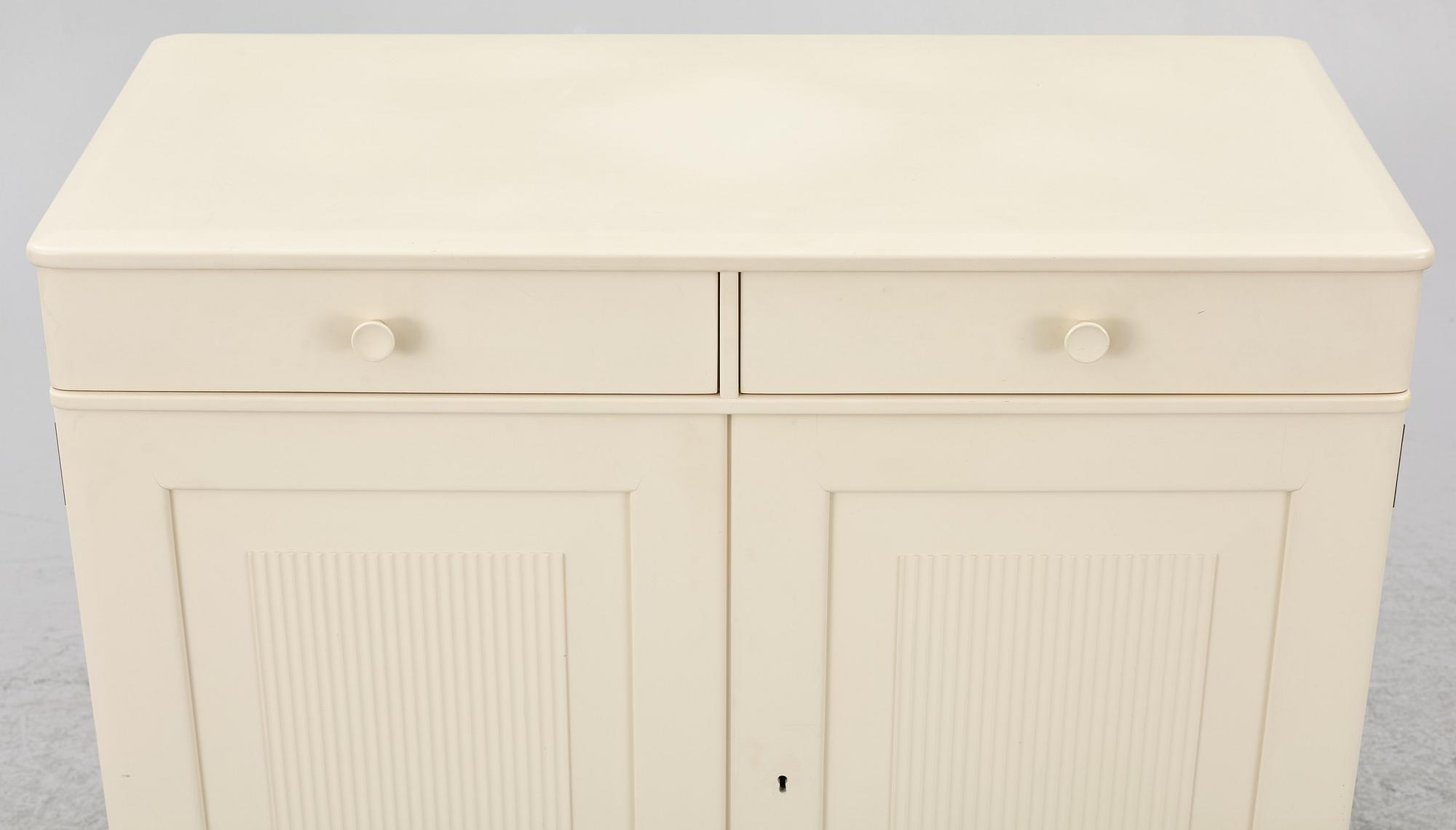 Carl Malmsten, skänk, "Talavid", Waggeryds möbelfabrik AB, 1900-talets andra hälft.