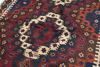 An Antique Anatolian kilim rug, c 273 x 172 cm.
