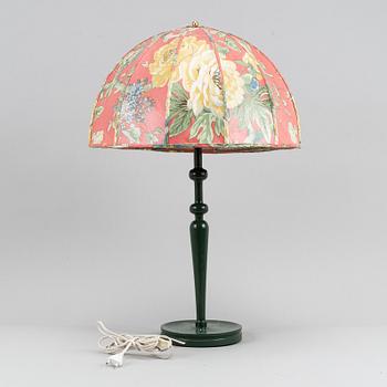 Josef Frank, a table lamp, model no. 2563, from Firma Svenskt Tenn.