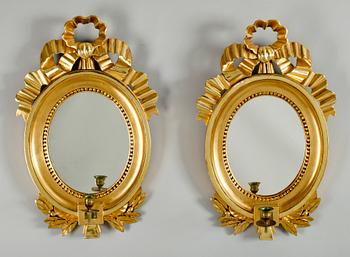SPEGELLAMPETTER, 1 par, gustavianska, 1700-/1800-tal.