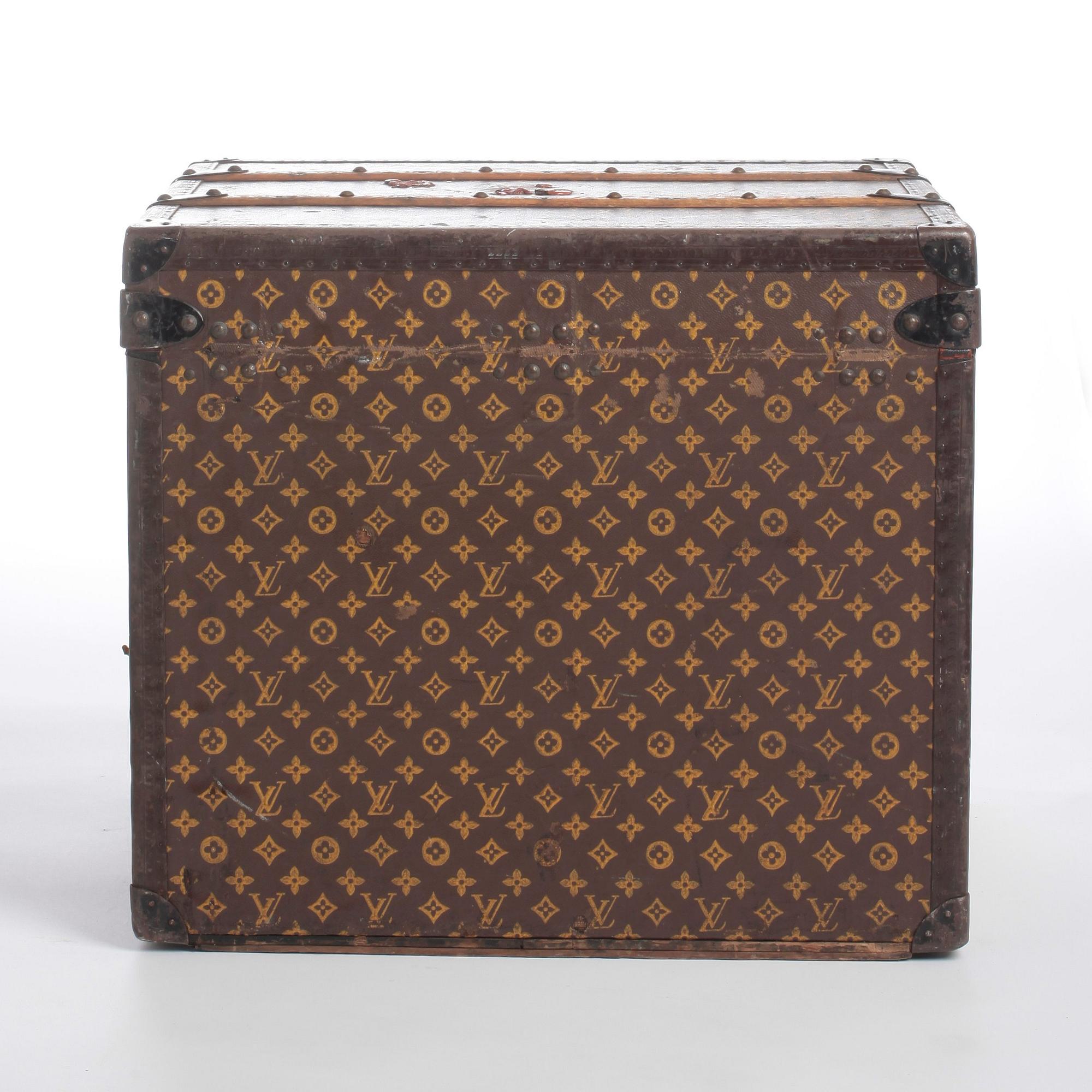 LOUIS VUITTON, koffert, 1900-talets början.