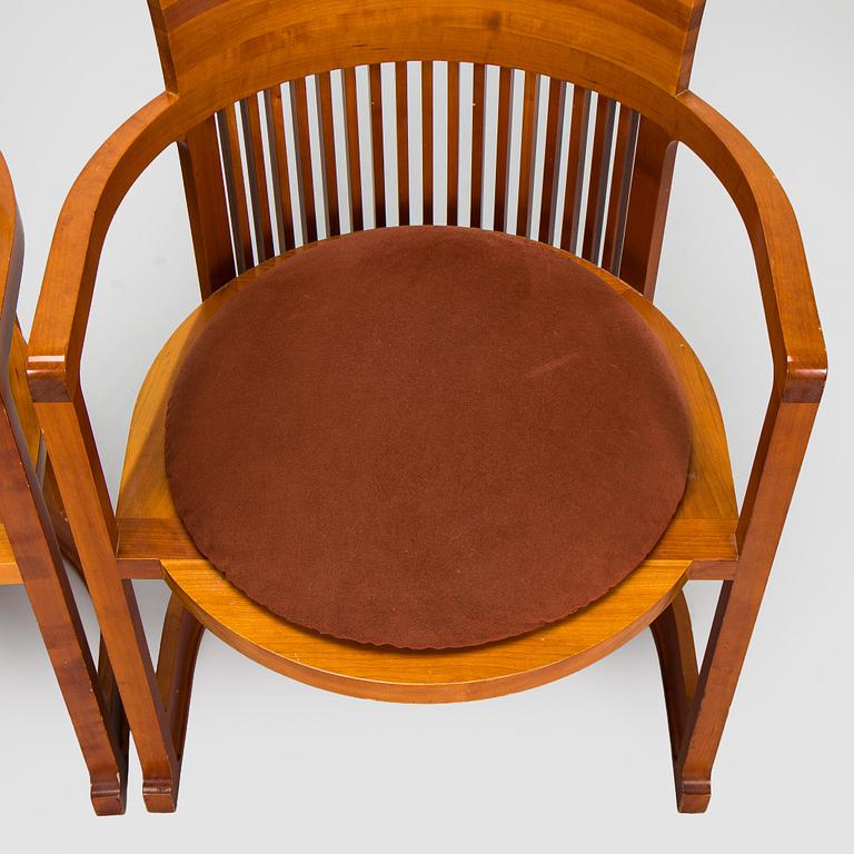 Frank Lloyd Wright, käsinojatuoleja, 4 kpl, mallinumero 606, ”Barrel”, Cassina.