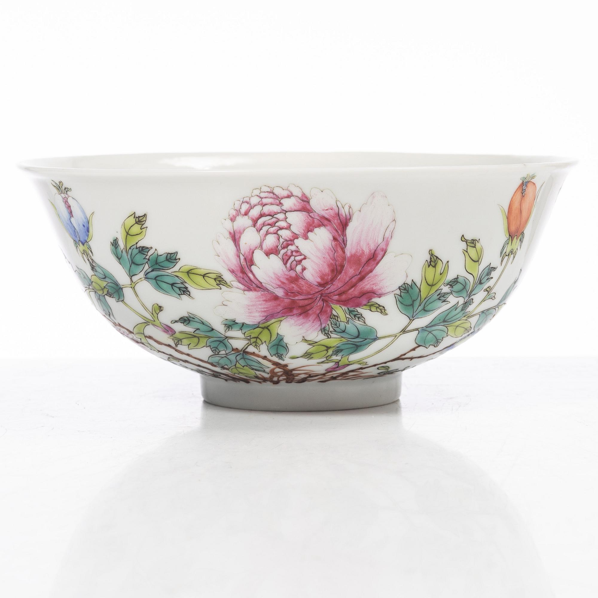 Skål med Guangxus märke, porslin, Kina, 1900-talets första hälft.