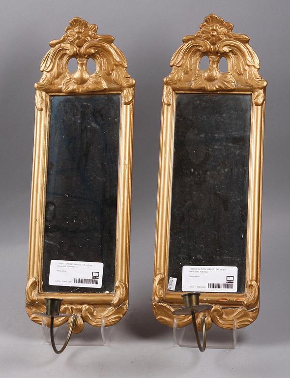 SPEGELAMPETTER, ett par, rokokostil, 1900-tal.