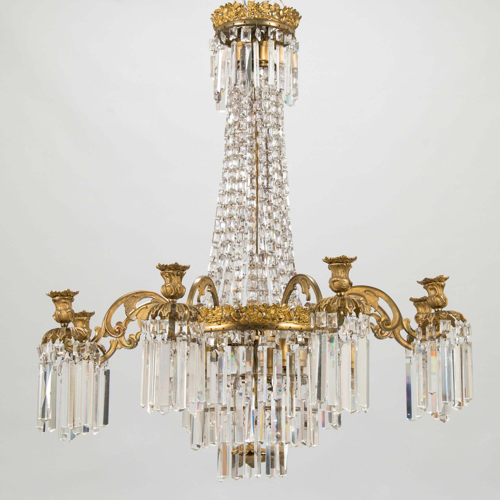 Takkrona, sekelskiftet 1900. Höjd 95 cm.