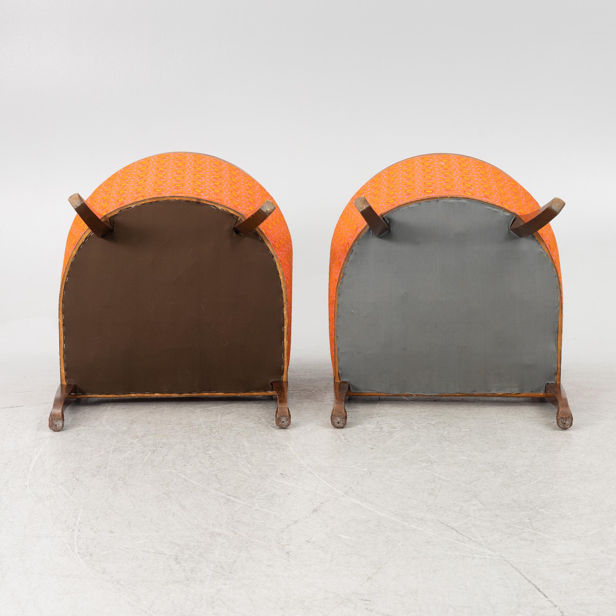 Fåtöljer ett par, empirestil, omkring år 1900.