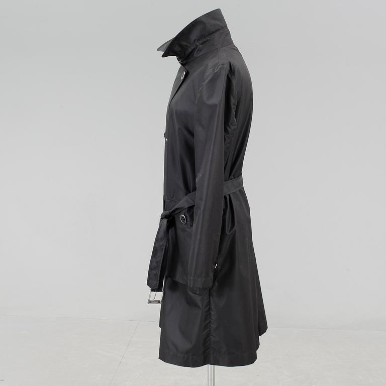 TRENCHCOAT, Armani.