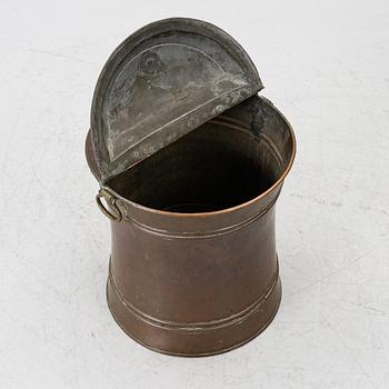 Water barrel, 19th century.