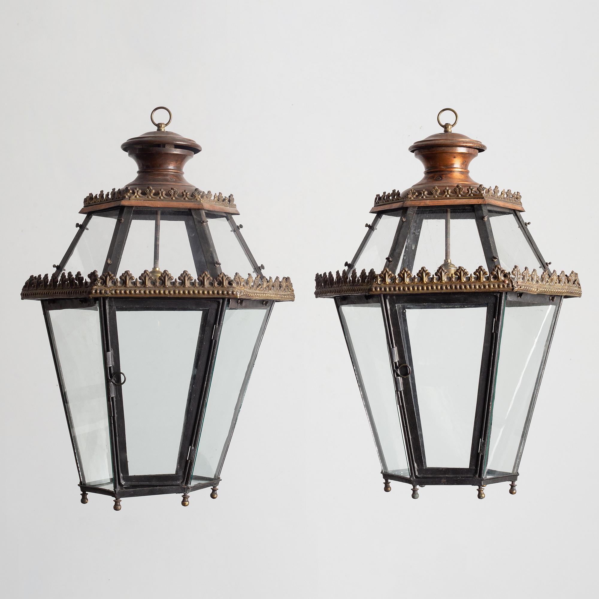 Taklyktor, ett par, 1800-talets slut.