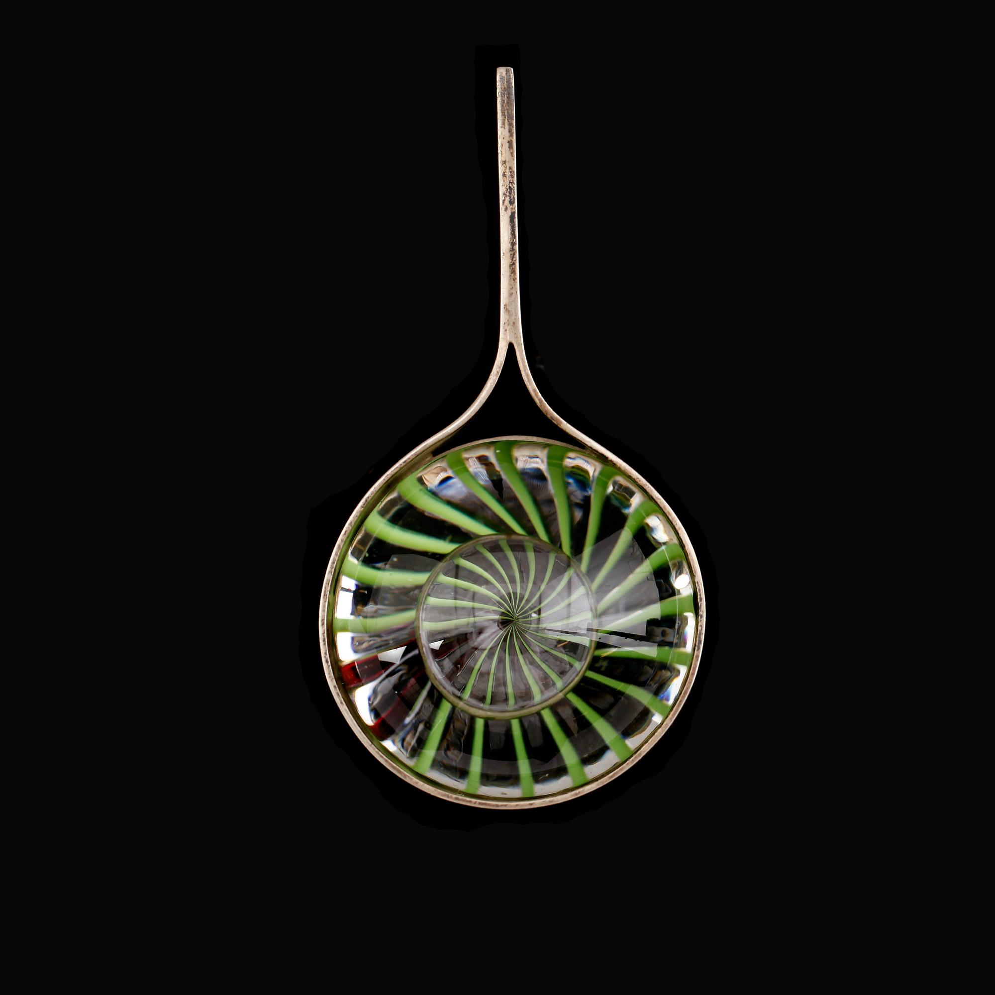 HÄNGE, silver och glas, Berit Johansson, 1975.